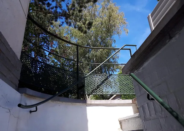 Πανσιόν La Rotonde