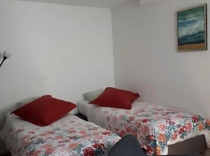 Πανσιόν La Rotonde